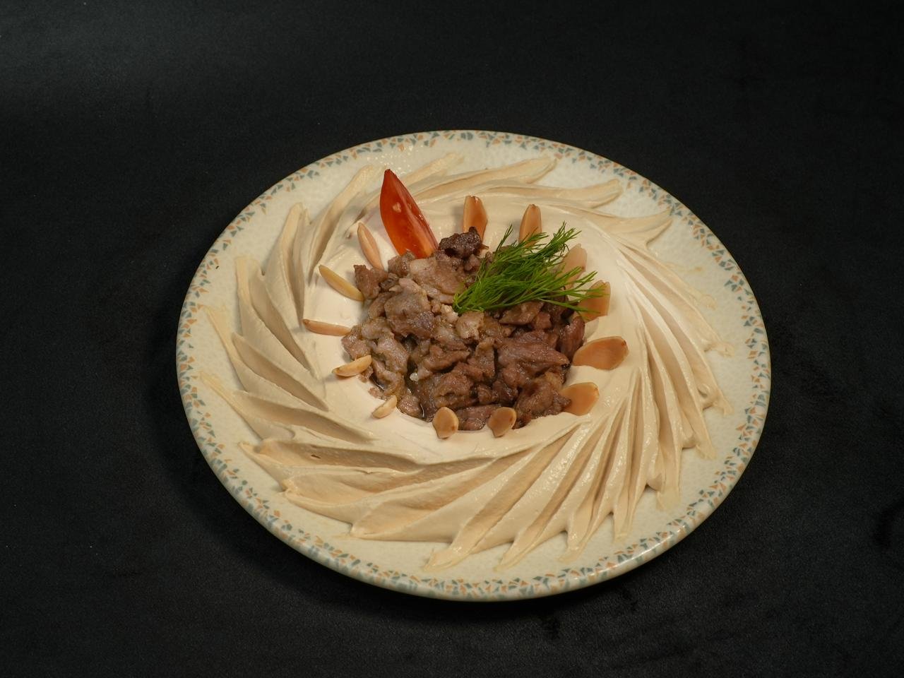 حمص باللحمة